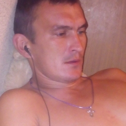 Симпатичная пара ищет девушку в е для совместного отдыха Симпатичная пара ищет девушку в е для совместного отдыха